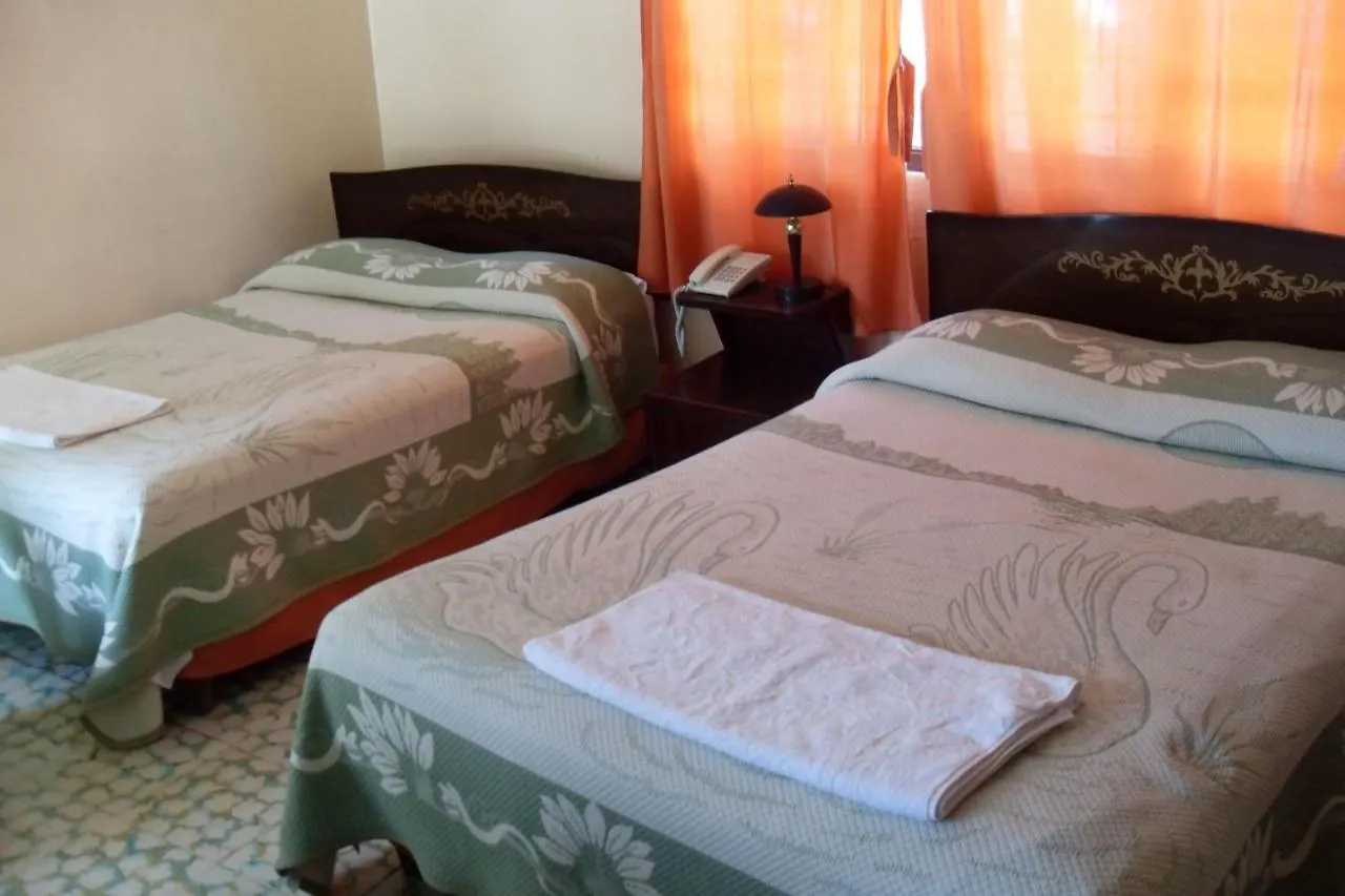 Hotel Zaragoza Πουέμπλα