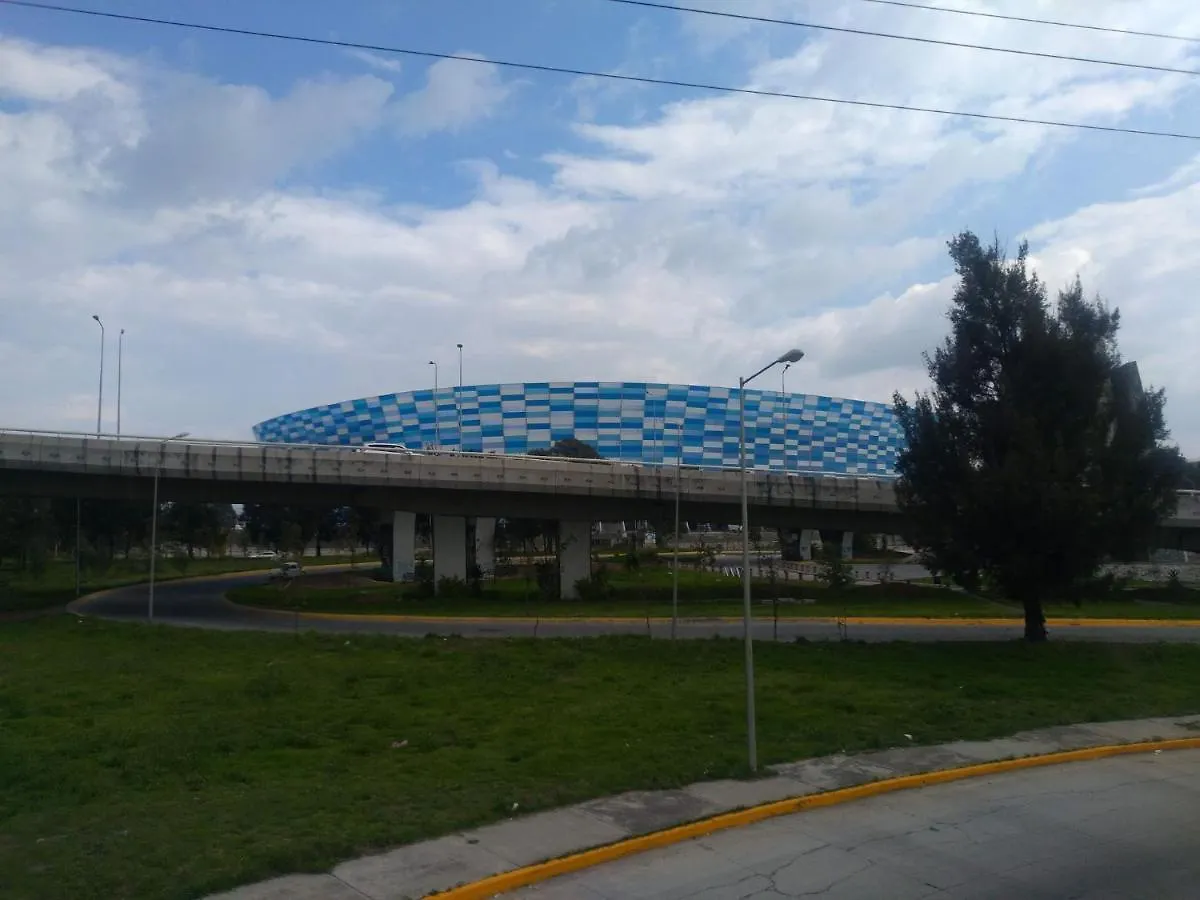 Hotel Zaragoza Πουέμπλα